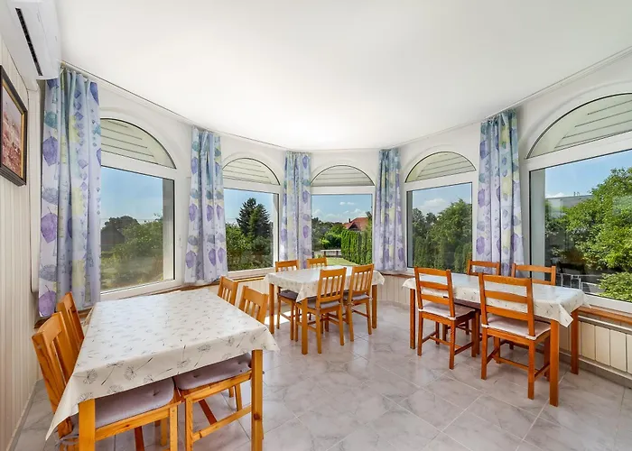 Pensjonat Katalin Vendeghaz Gyenesdiás