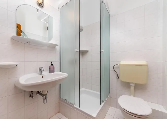 Katalin Vendeghaz Pensjonat